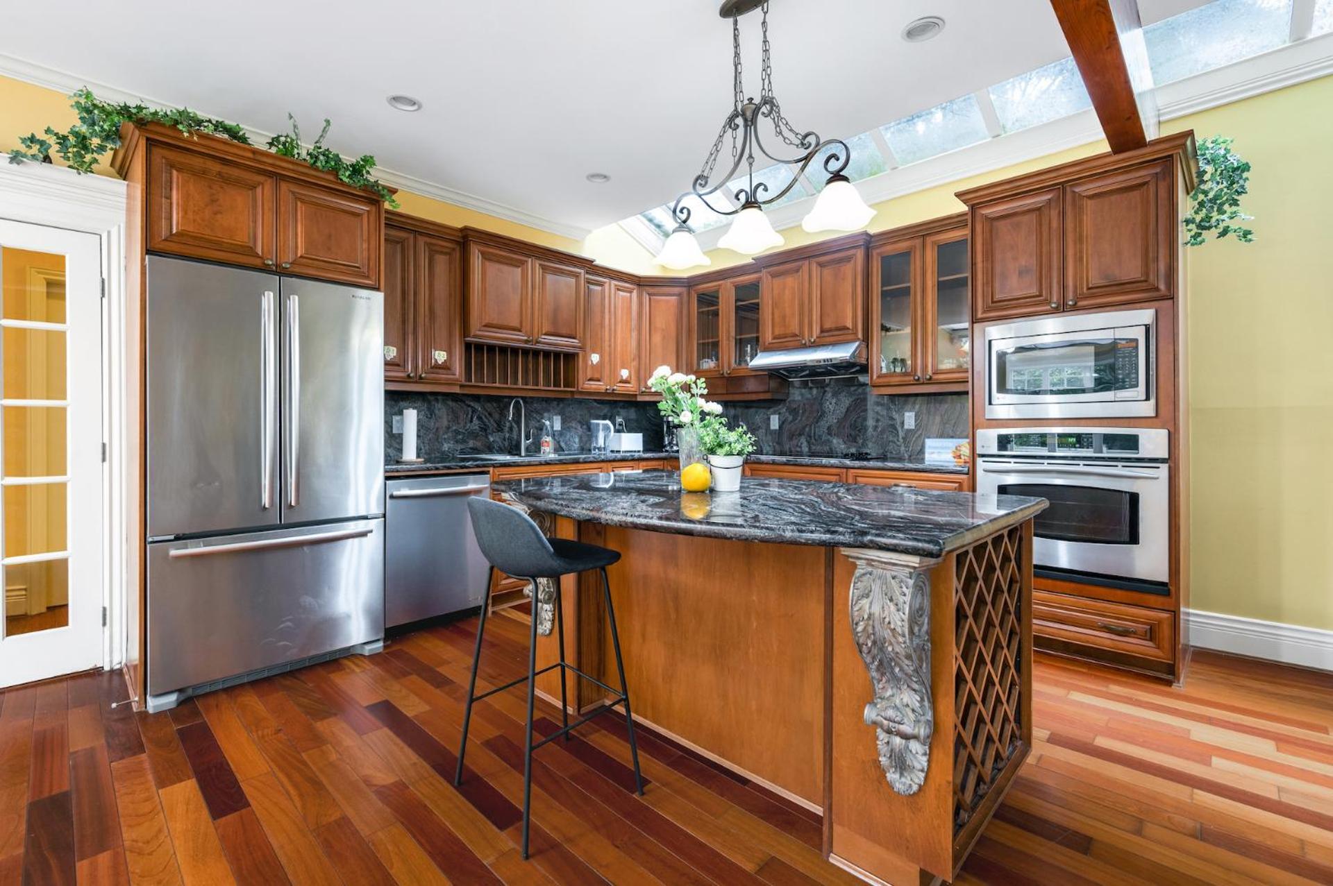 Charming Retreat On Cypress Street, Your Home Away From Home Ванкувер Екстер'єр фото