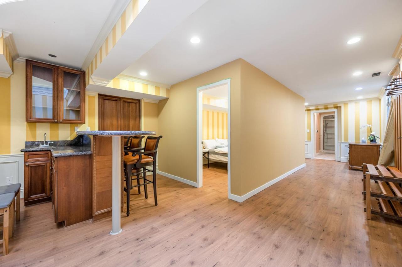 Charming Retreat On Cypress Street, Your Home Away From Home Ванкувер Екстер'єр фото