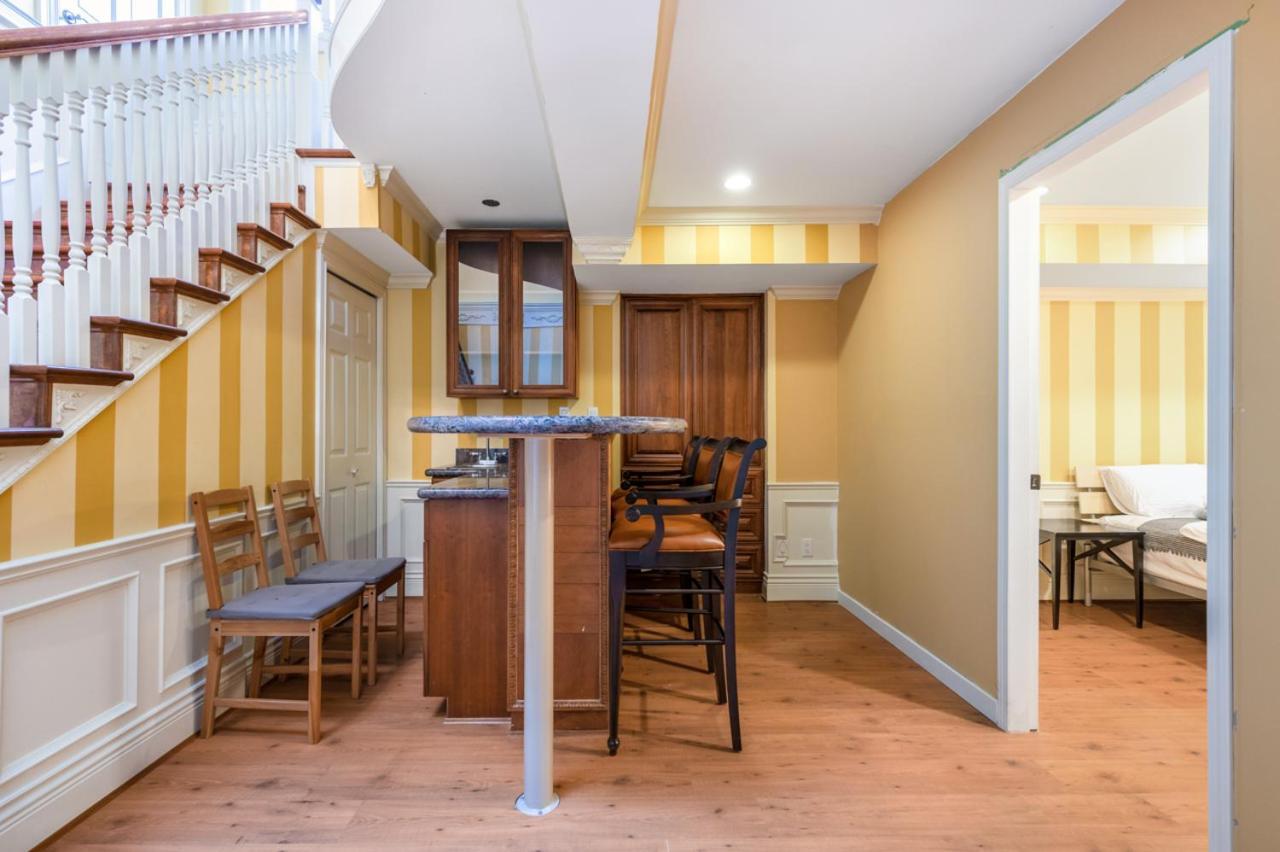 Charming Retreat On Cypress Street, Your Home Away From Home Ванкувер Екстер'єр фото