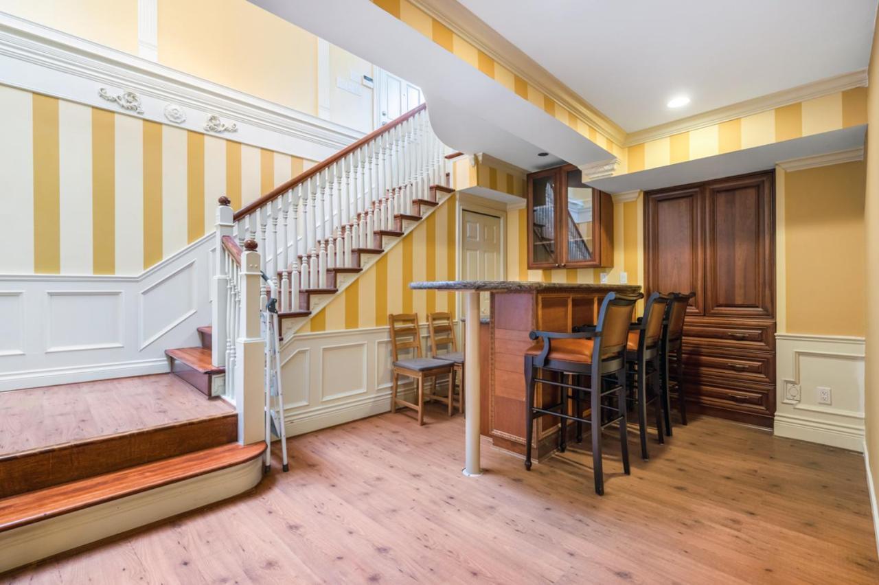 Charming Retreat On Cypress Street, Your Home Away From Home Ванкувер Екстер'єр фото